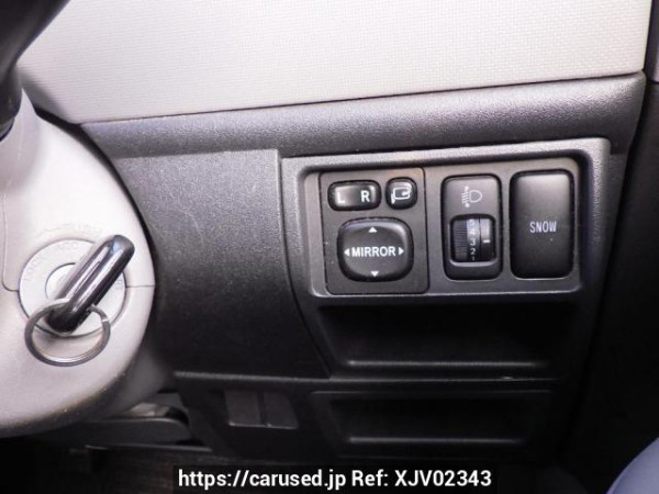 Used 2005 AT toyota sienta NCP81G Image[22]