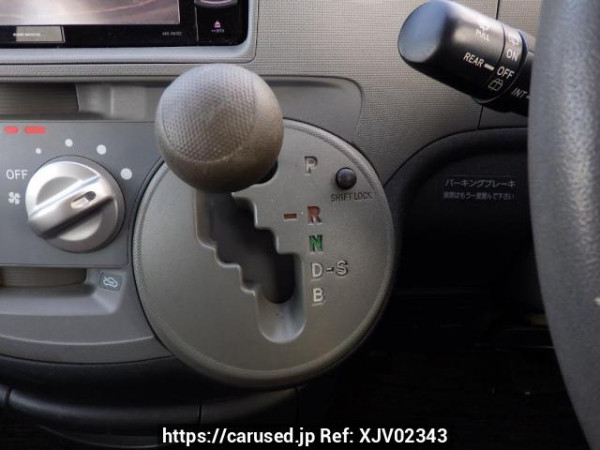 Used 2005 AT toyota sienta NCP81G Image[26]