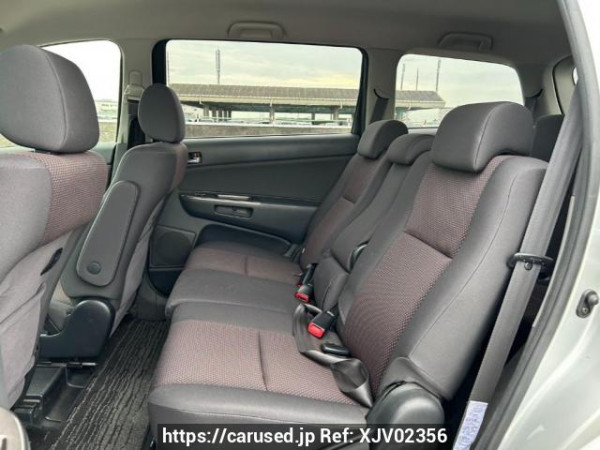 Used 2005 AT toyota wish ZNE10G Image[15]