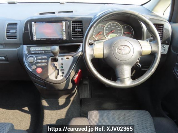 Used 2003 AT toyota wish ZNE10G Image[22]