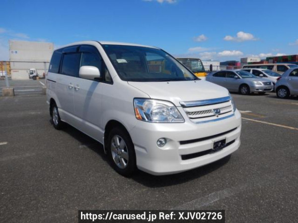 Used 2004 AT toyota noah AZR60G Image[0]