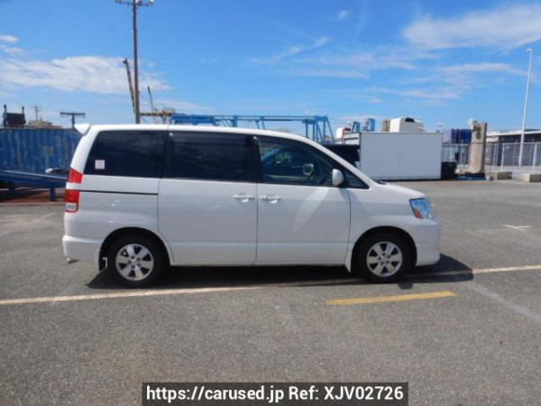 Used 2004 AT toyota noah AZR60G Image[7]