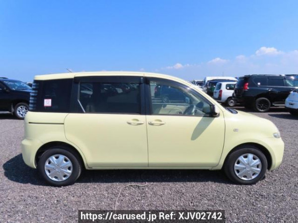 Used 2005 AT toyota sienta NCP81G Image[7]