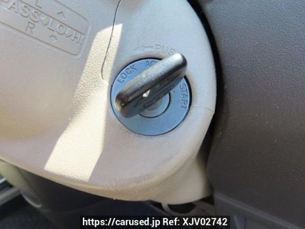 Used 2005 AT toyota sienta NCP81G Image[25]