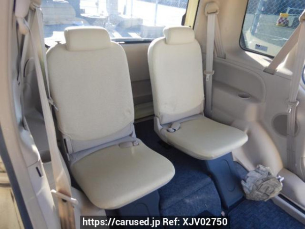 Used 2003 AT toyota sienta NCP81G Image[17]