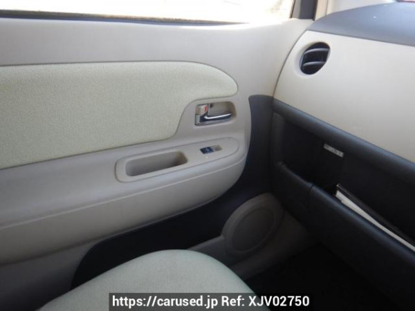 Used 2003 AT toyota sienta NCP81G Image[19]