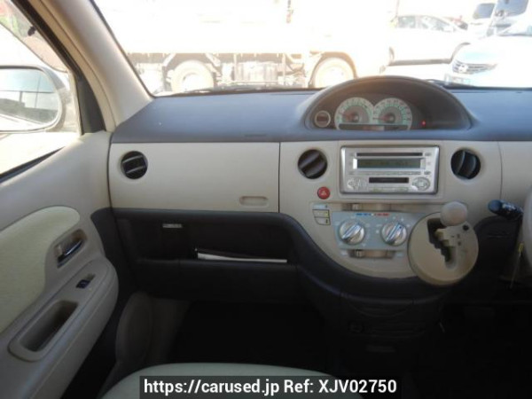 Used 2003 AT toyota sienta NCP81G Image[21]