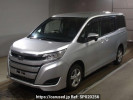 Toyota Noah ZRR85G