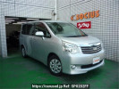 Toyota Noah ZRR70G