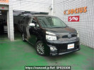 Toyota Voxy ZRR70W