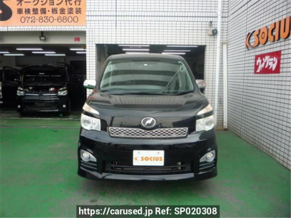 Used 2012 AT toyota voxy ZRR70W Image[1]