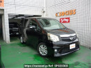Toyota Noah ZRR70W
