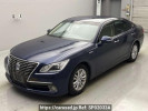 Toyota Crown Hybrid AWS210