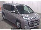 Toyota Noah ZWR90W
