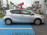 Used 2017 AT toyota aqua NHP10 Image[2]
