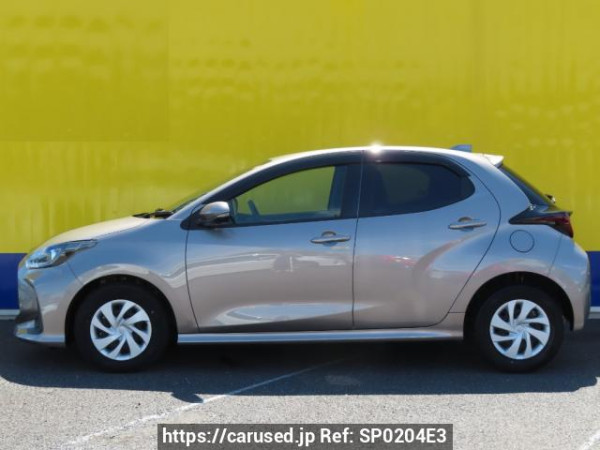Used 2022 AT toyota yaris MXPH10 Image[2]