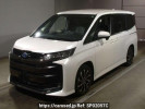 Toyota Noah ZWR90W