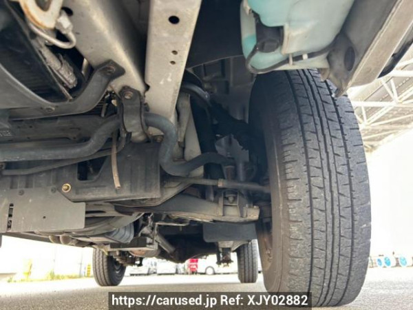 Used 2003 AT toyota hiace-van RZH112V Image[32]