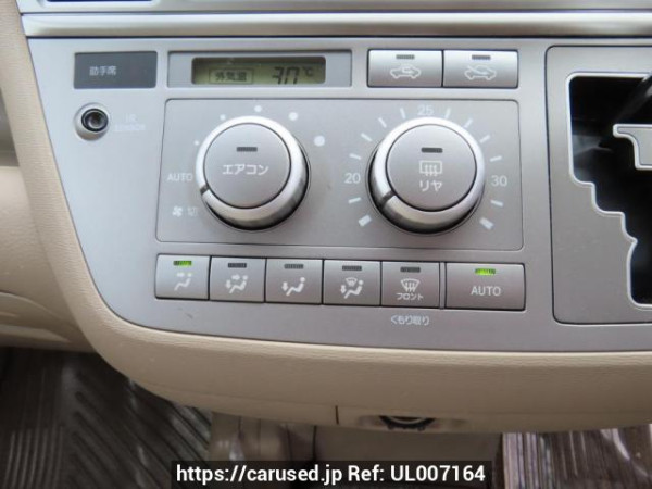 Used 2004 AT toyota raum NCZ20 Image[28]