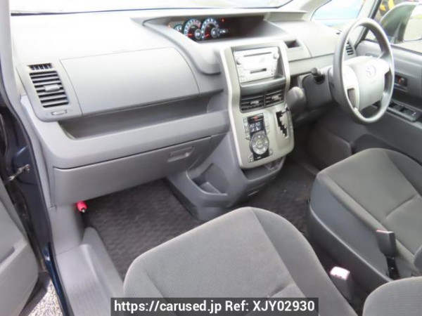 Used 2009 AT toyota noah ZRR70G Image[15]