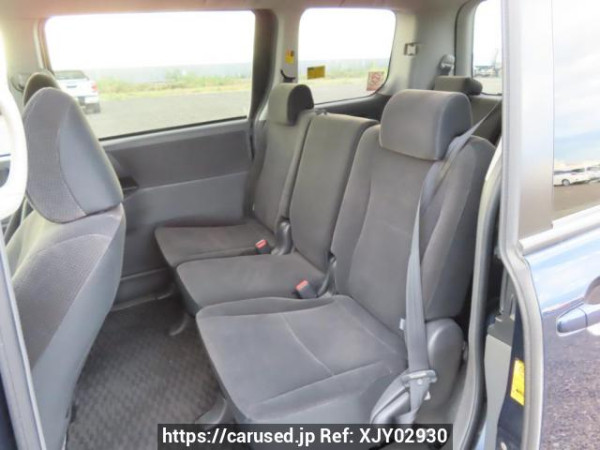 Used 2009 AT toyota noah ZRR70G Image[19]