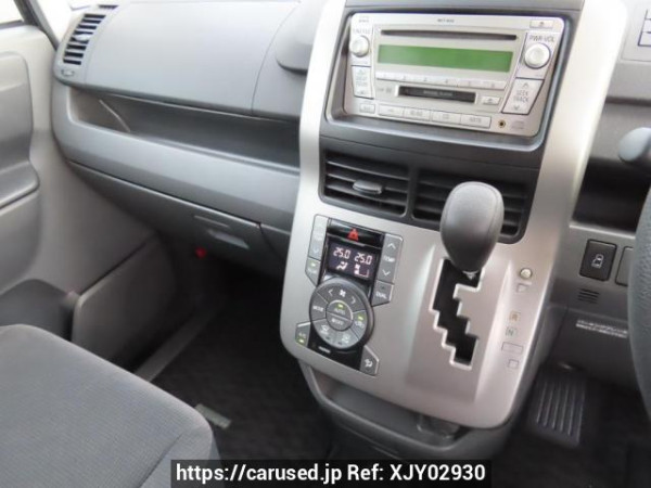 Used 2009 AT toyota noah ZRR70G Image[29]