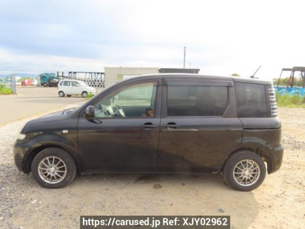 Used 2004 AT toyota sienta NCP81G Image[3]