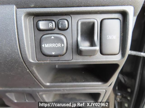 Used 2004 AT toyota sienta NCP81G Image[29]