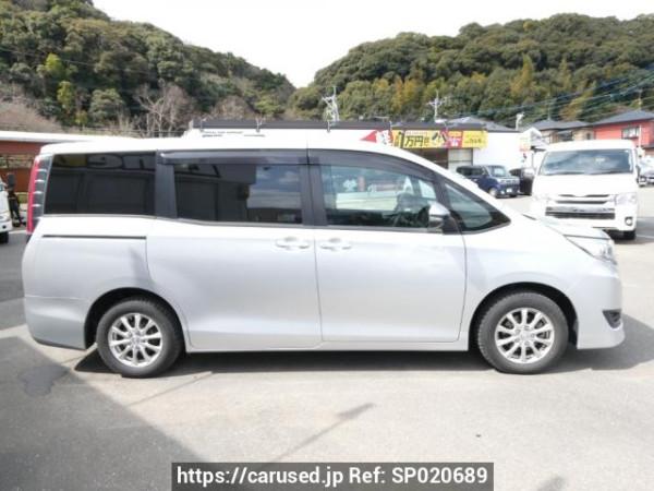 Used 2018 AT toyota noah ZRR80G Image[2]