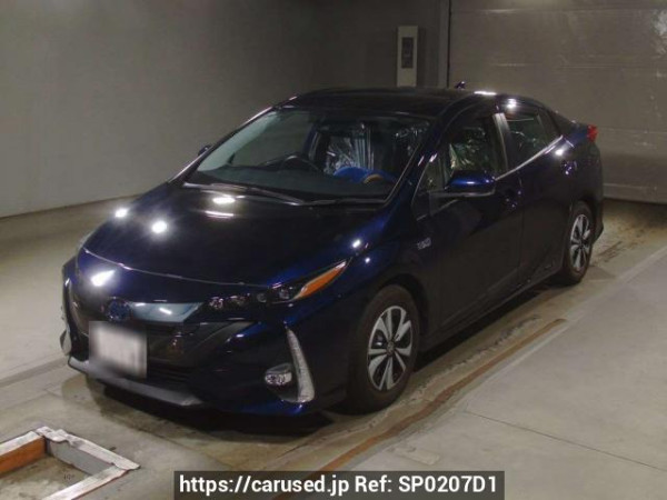Used 2019 AT toyota prius-phv ZVW52 Image[0]