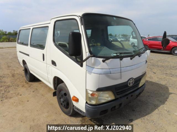Used 2010 MT toyota toyoace-route-van XZU508V Image[0]