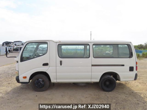 Used 2010 MT toyota toyoace-route-van XZU508V Image[3]