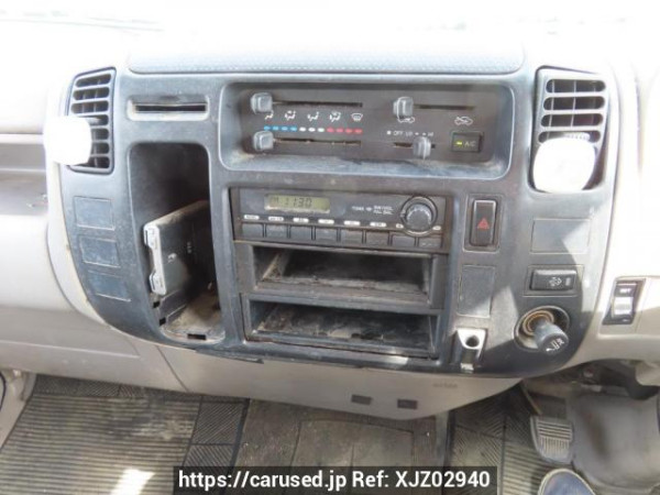 Used 2010 MT toyota toyoace-route-van XZU508V Image[19]