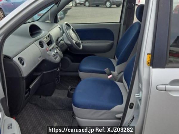 Used 2004 AT toyota sienta NCP85G Image[10]