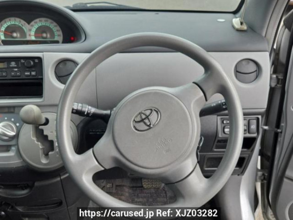 Used 2004 AT toyota sienta NCP85G Image[17]
