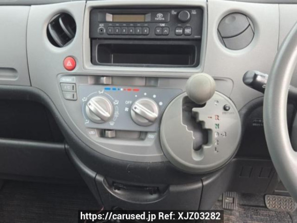 Used 2004 AT toyota sienta NCP85G Image[18]