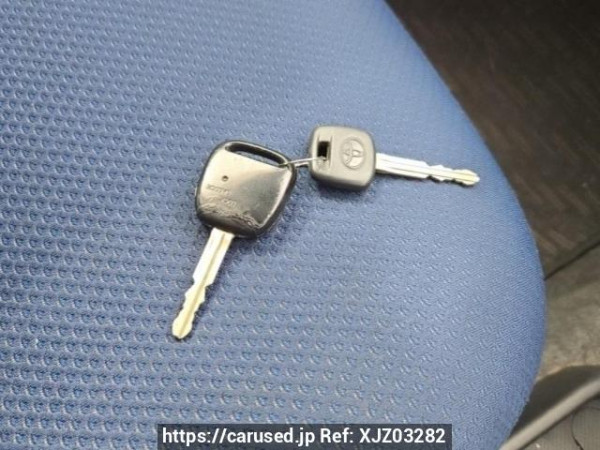 Used 2004 AT toyota sienta NCP85G Image[29]
