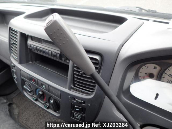 Used 2006 AT nissan caravan-bus DWMGE25 Image[19]