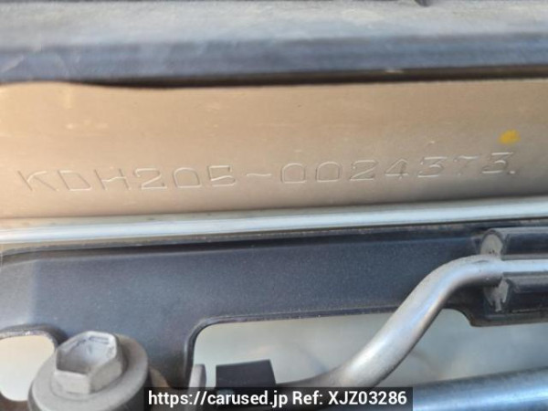 Used 2006 MT toyota hiace-van KDH205V Image[9]