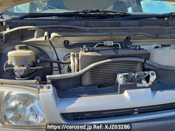 Used 2006 MT toyota hiace-van KDH205V Image[10]