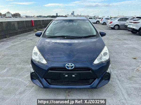 Used 2016 AT toyota aqua NHP10 Image[1]
