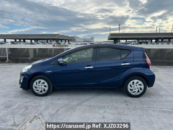 Used 2016 AT toyota aqua NHP10 Image[3]