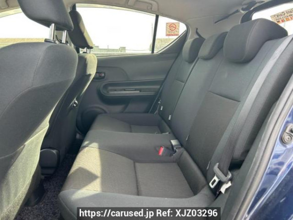 Used 2016 AT toyota aqua NHP10 Image[15]
