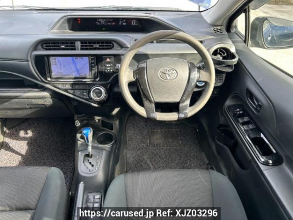 Used 2016 AT toyota aqua NHP10 Image[20]