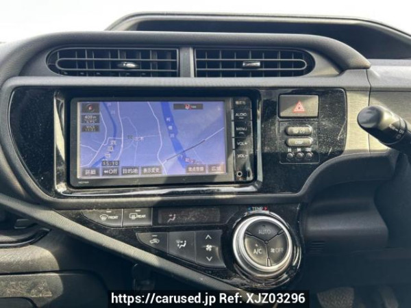 Used 2016 AT toyota aqua NHP10 Image[23]