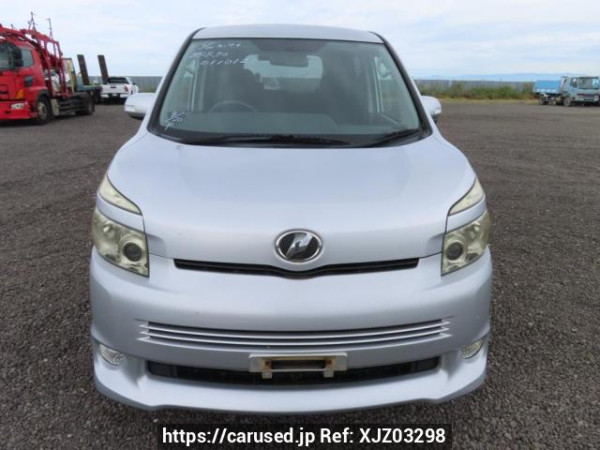 Used 2008 AT toyota voxy ZRR70W Image[1]