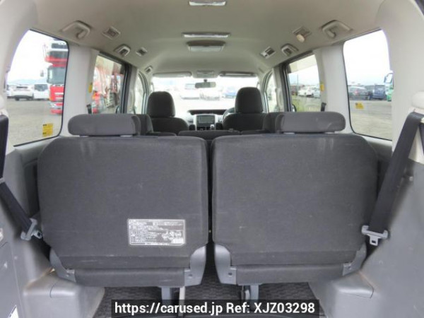 Used 2008 AT toyota voxy ZRR70W Image[20]