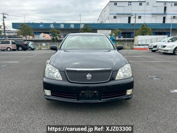 Used 2004 AT toyota crown GRS180 Image[1]