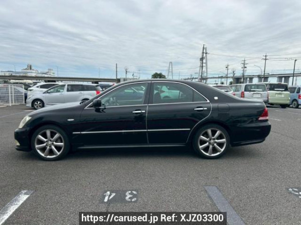 Used 2004 AT toyota crown GRS180 Image[3]