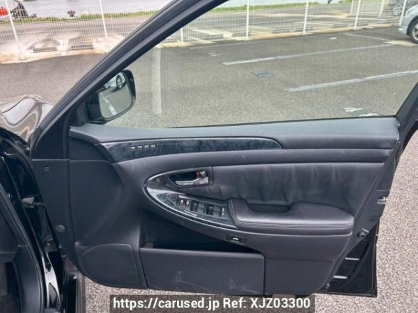 Used 2004 AT toyota crown GRS180 Image[16]